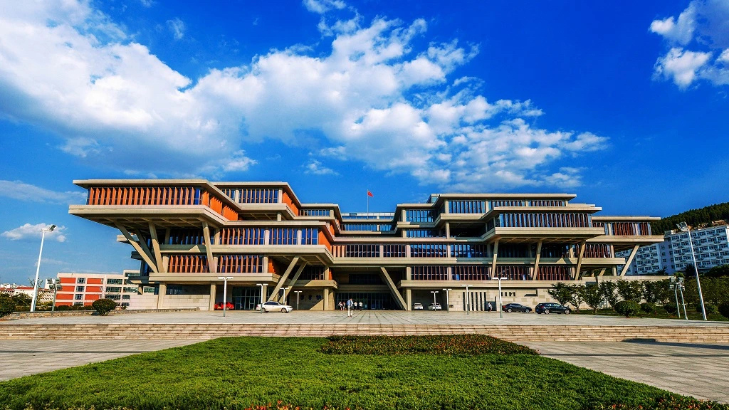 江蘇建筑職業(yè)技術學院持續(xù)推動團員和青年主題教育走實走深